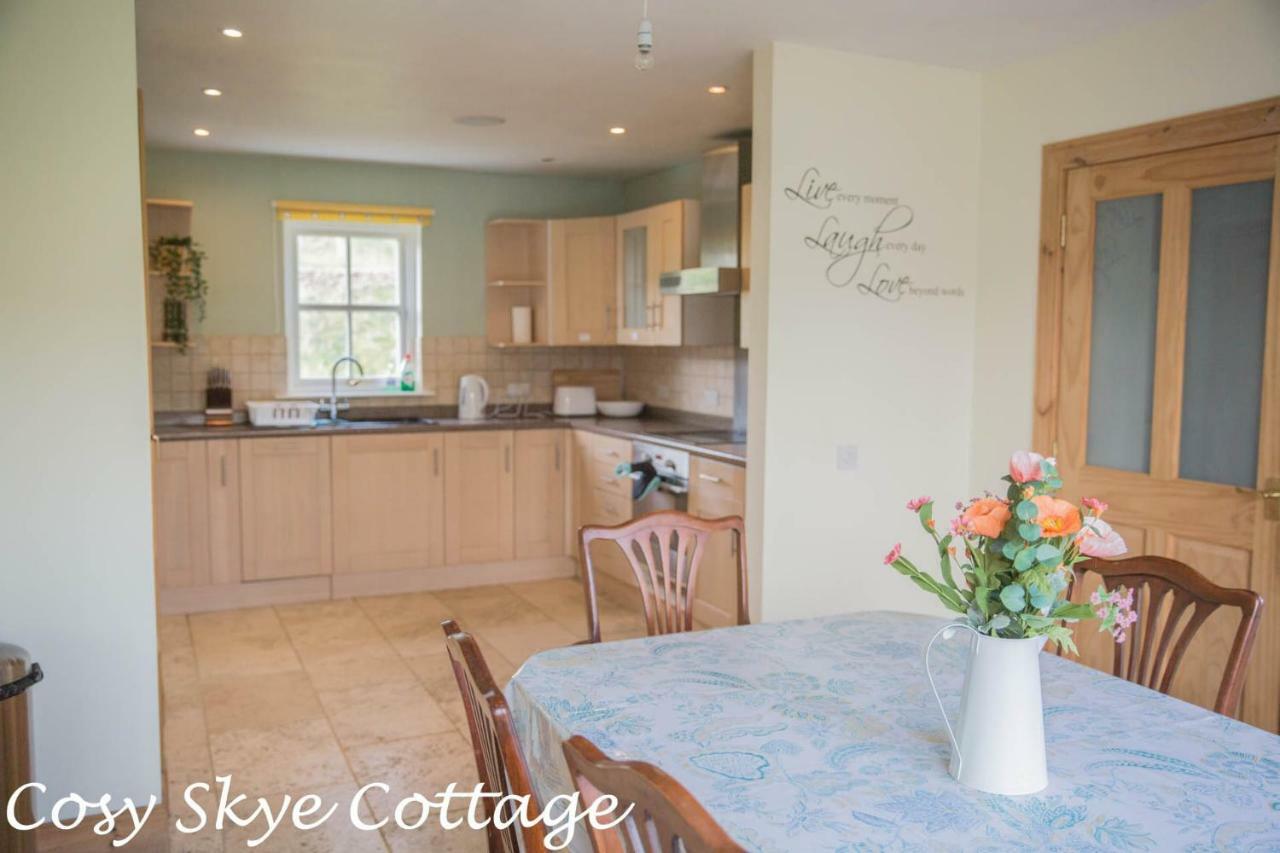Cosy Skye Cottage Kingsburgh Eksteriør bilde